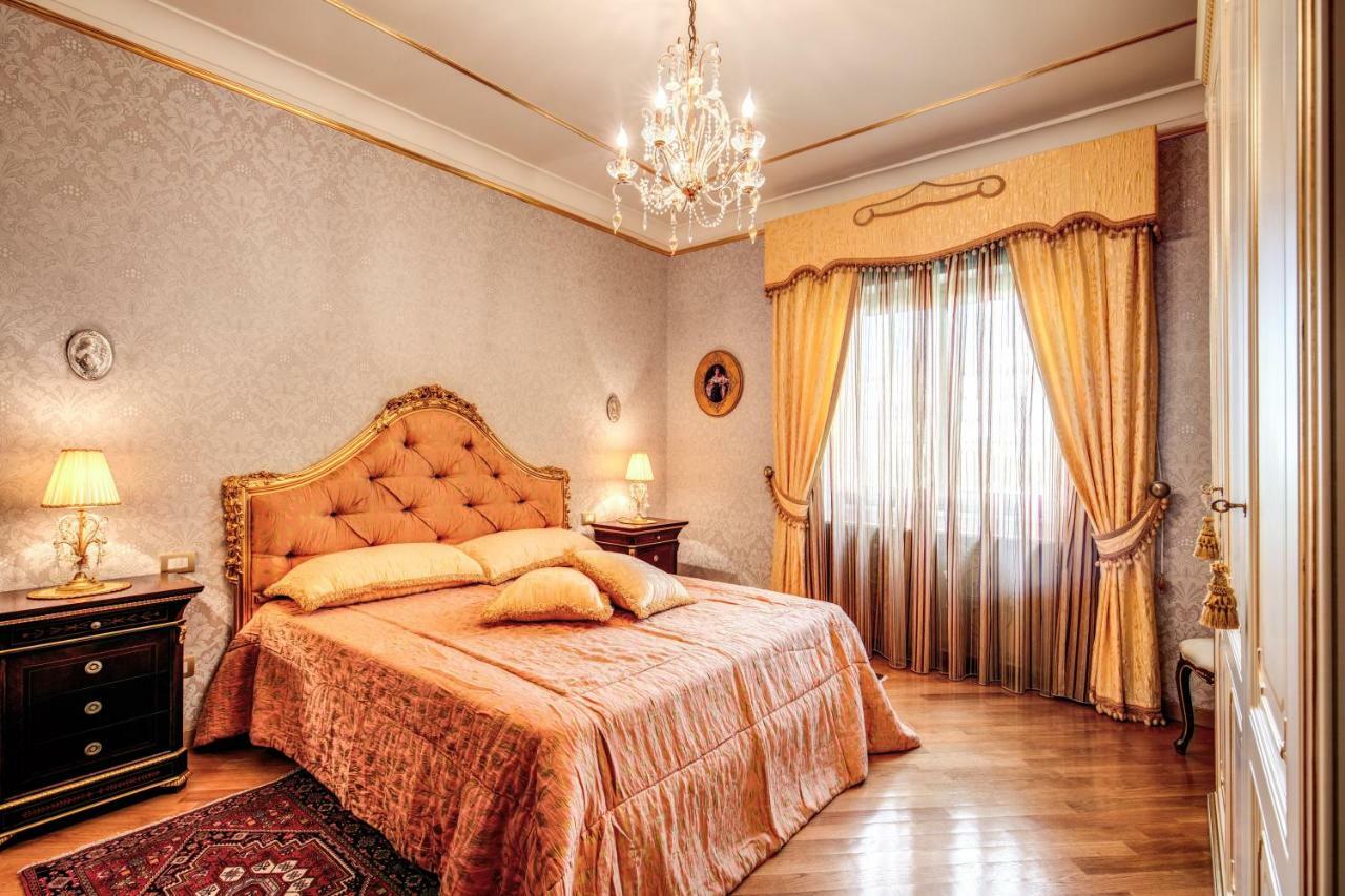 소렌토 Domus Vittoria - The Luxury Quintessence 아파트 외부 사진